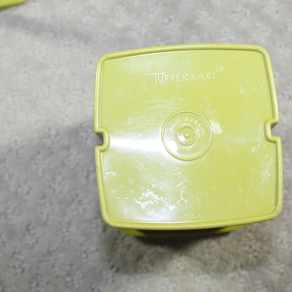 Vintage Green Tupperware Pick-A-Deli Pickle Keeper Container Drainer